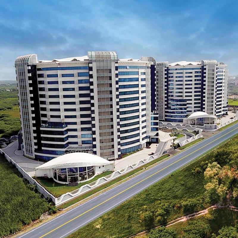 Rajhans Belliza Luxurious Studio Apartment 수라트 외부 사진